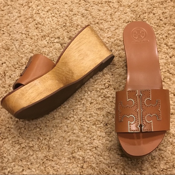 Tory Burch Shoes - Tory Burch Ines Wooden Soled Leather Logo Slides